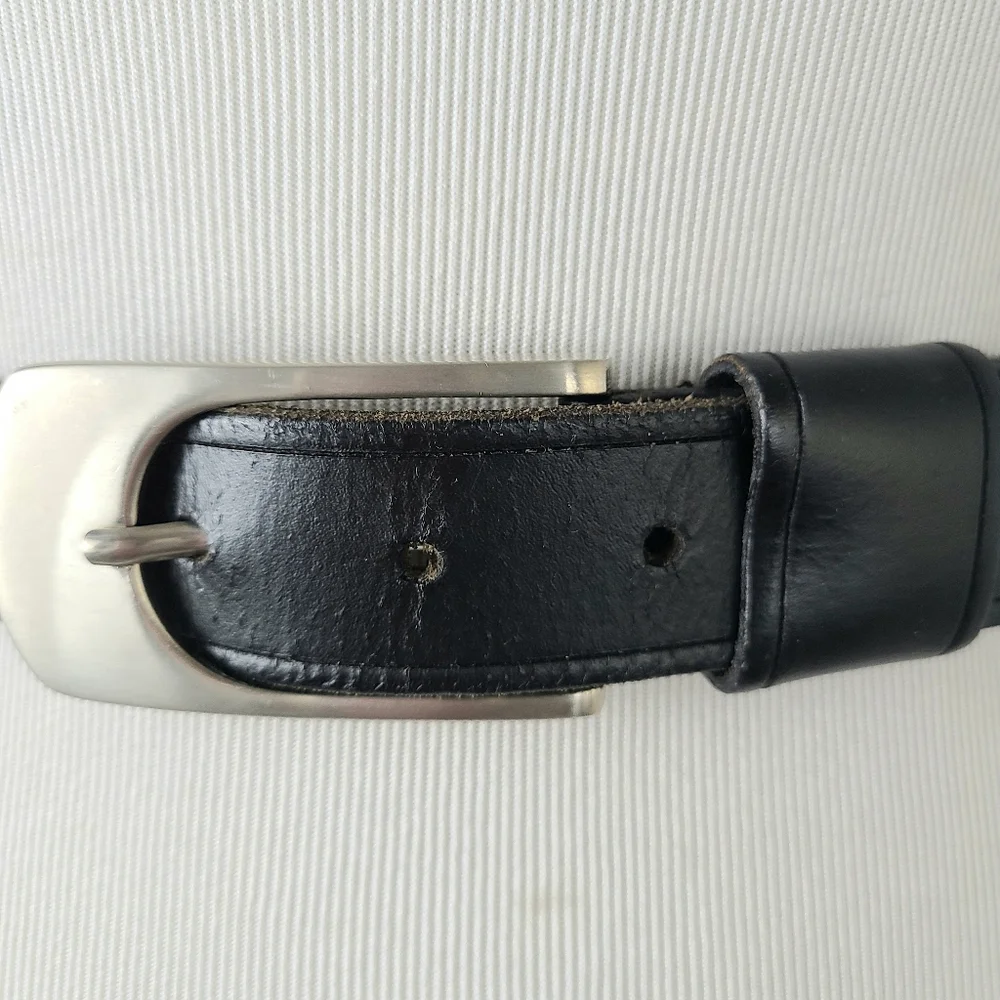 Claudia Barnes Black Genuine Leather Brass Buckle Minimal Belt